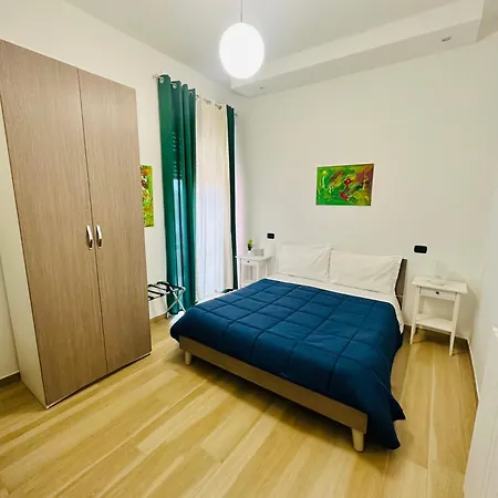 Iris 4*