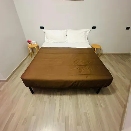 Iris 4*