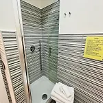 Iris Bed & Breakfast 4*