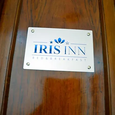 Iris