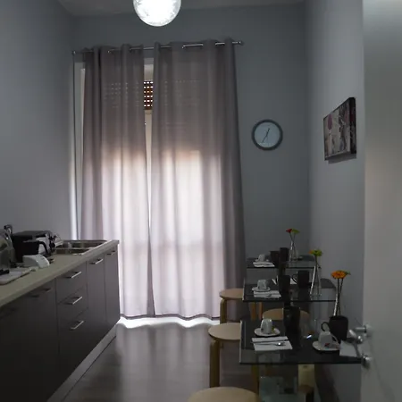 Iris Nocleg ze śniadaniem