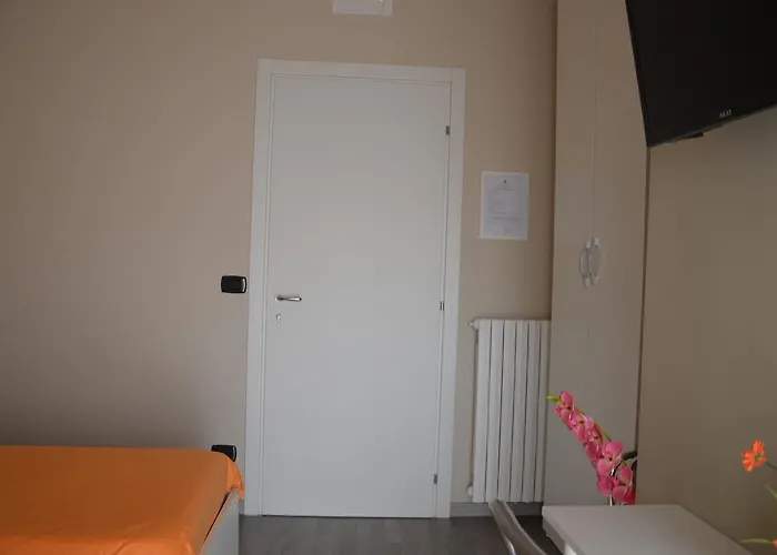 Iris Bed & Breakfast 4*